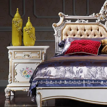 Italų stiliaus miegamojo baldai Europos stiliaus medžio masyvo išdrožtos klasikinio staliukas