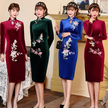 Plius Dydis 4Xl Žiemos Aksomo Qipao Seksualus Kinijos Suknelės Moterims Gėlių Siuvinėjimas Cheongsams Derliaus Vestidos Mandarinų Apykaklės